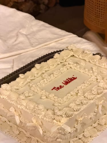 Customer photo review of adele sheet cake