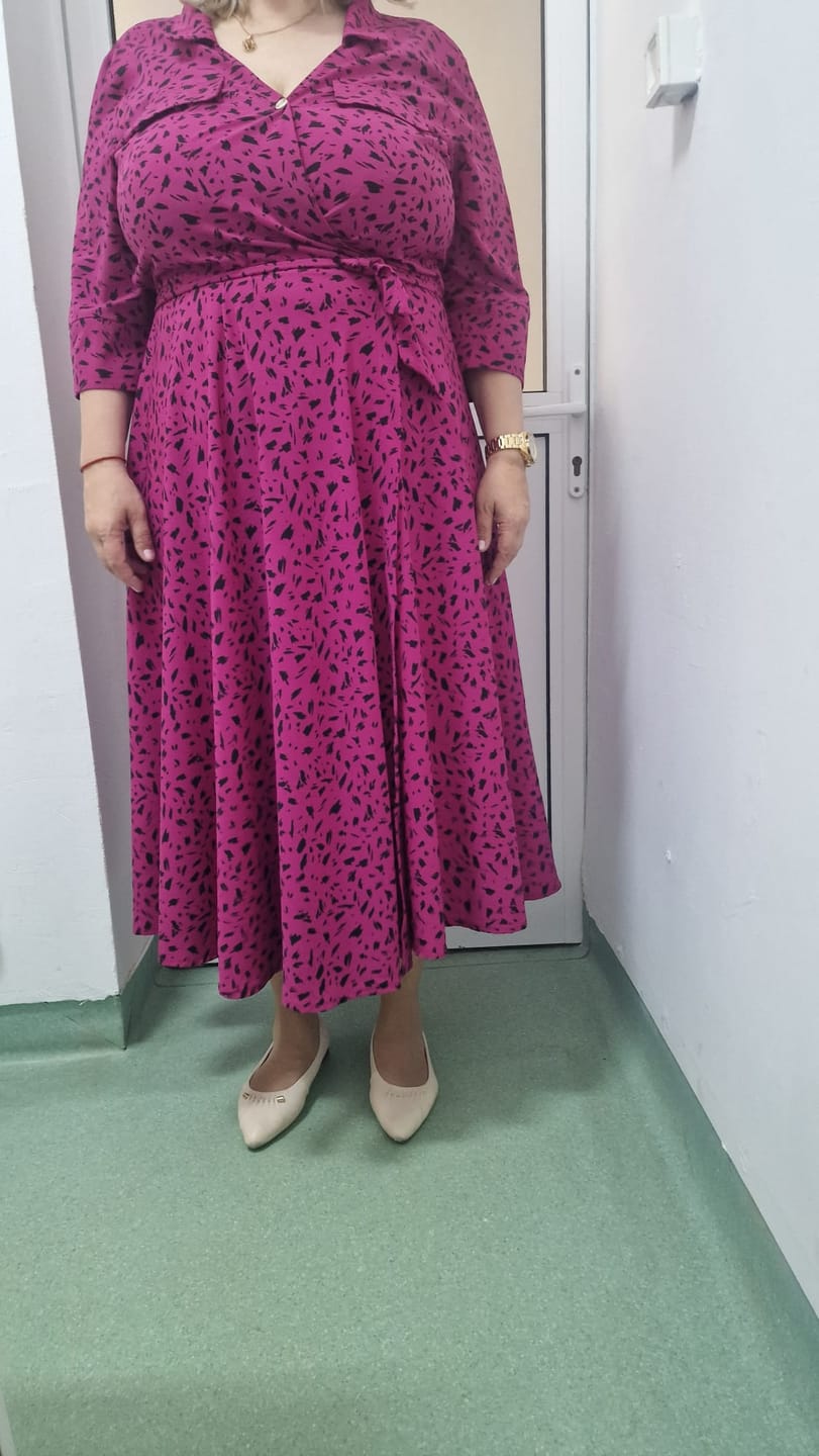 Customer photo review of Midi dress made of structured knit