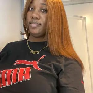 Customer photo review of Wavymy Layered Cut Chestnut Brown Wear Go Wigs 180% Density Straight 6x4 Lace Closure Wigs 100% Human Hair