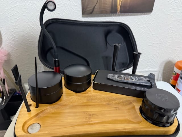 Customer photo review of BLAZE Wooden stash Rolling Tray