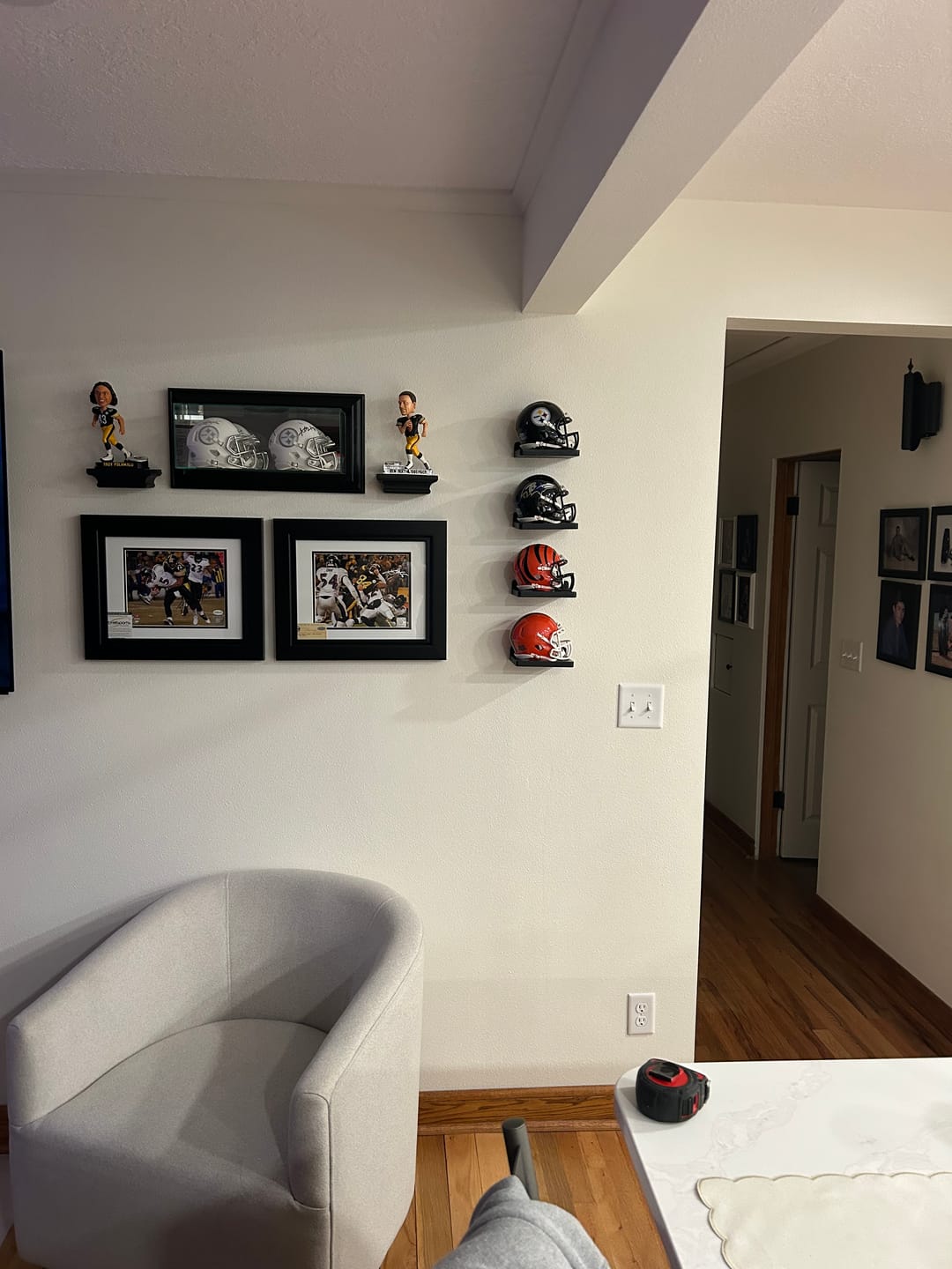 Customer photo review of Pittsburgh Steelers Riddell Speed Mini Helmet