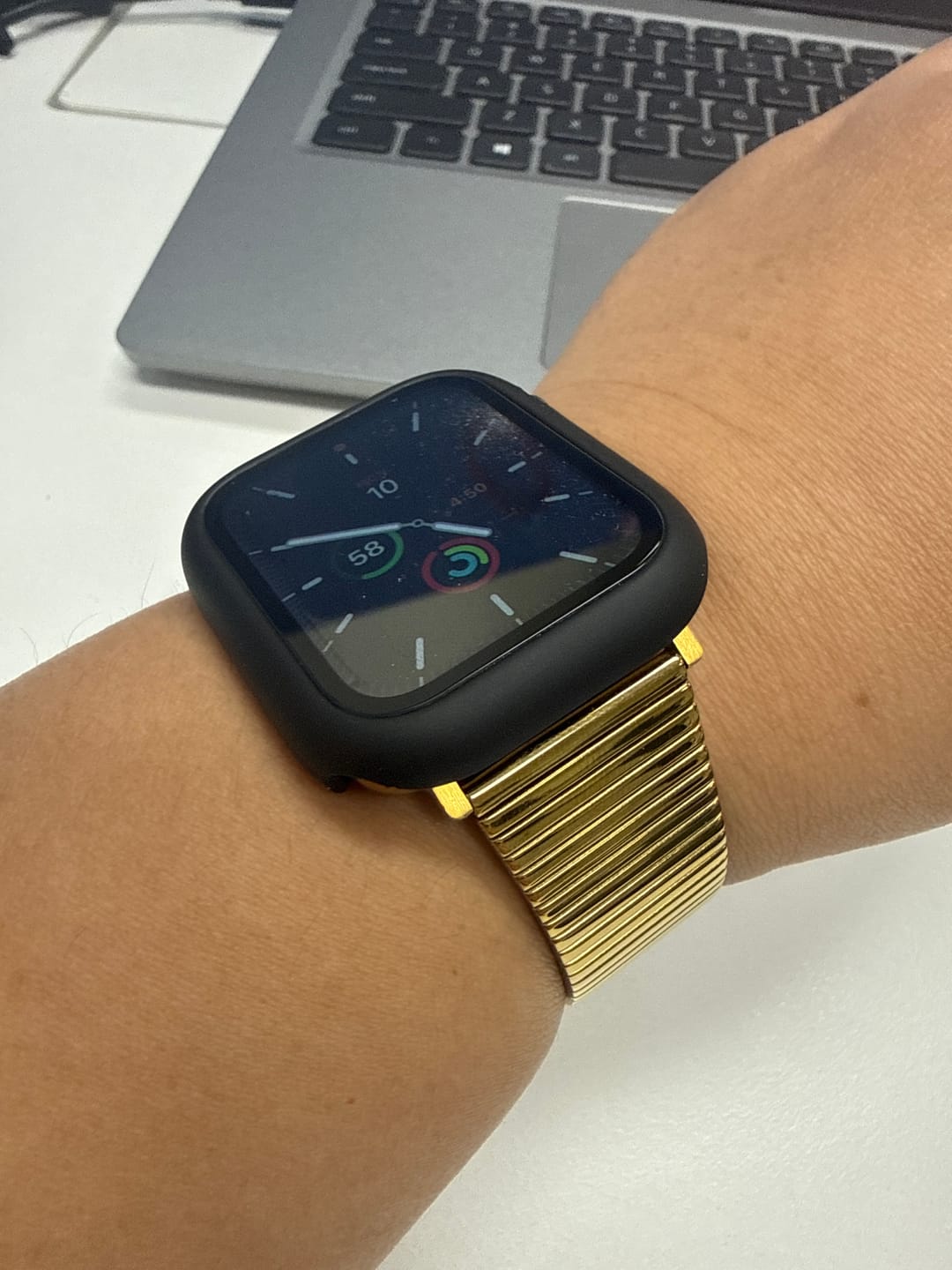 Customer photo review of Iola Metal Band