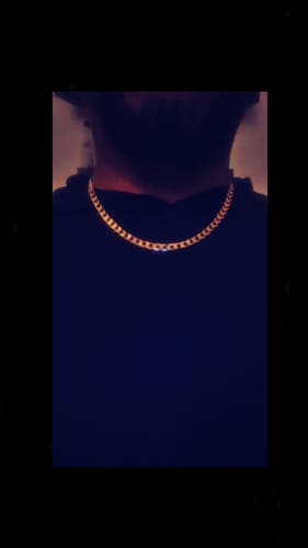 Customer photo review of FREE Gold Chain Necklaces