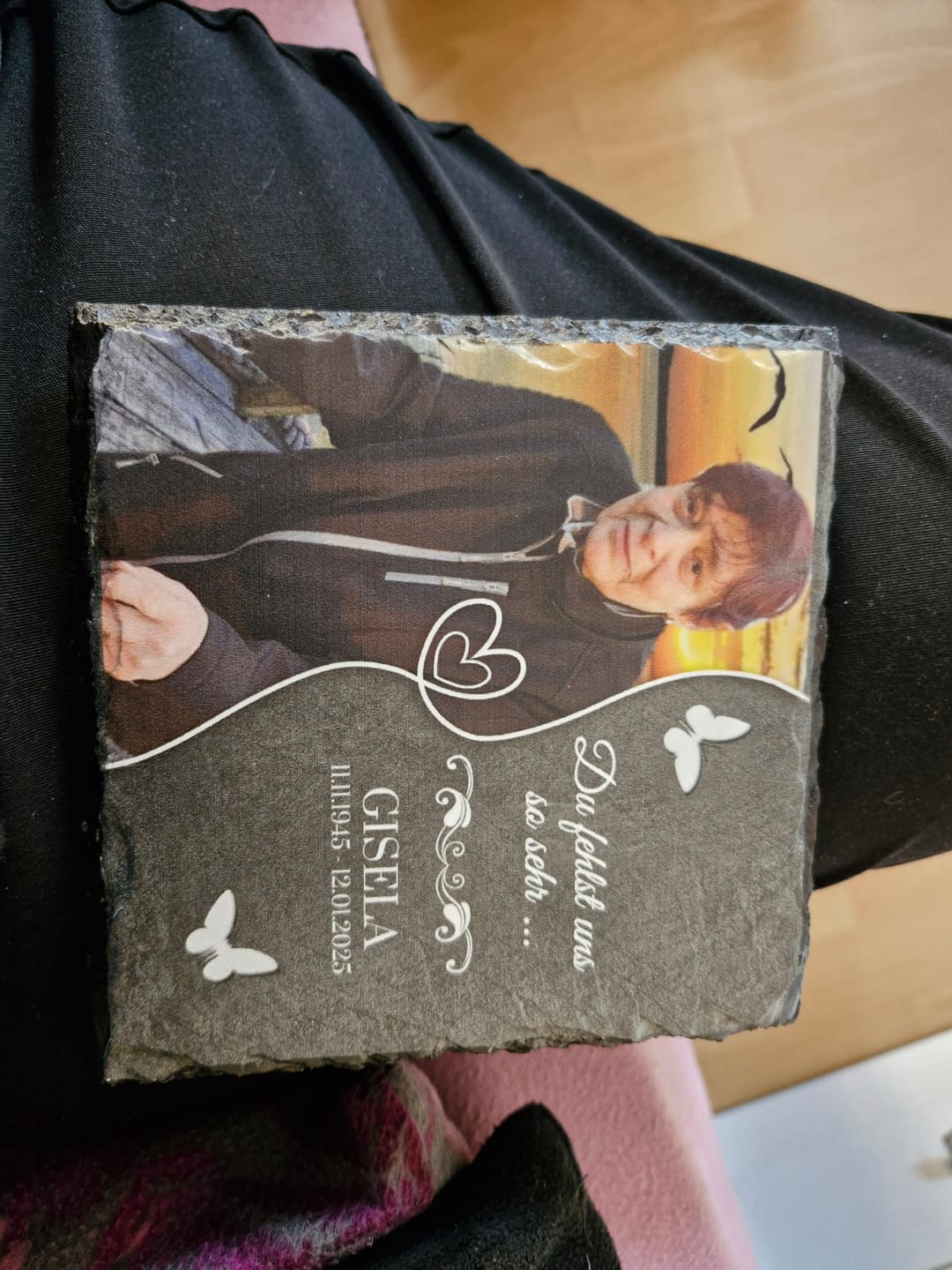 Customer photo review of Du fehlst uns so sehr ... - Individuelle Schieferplatte