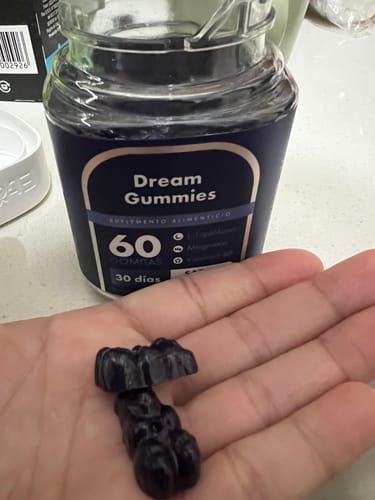 Customer photo review of Dream Gummies | Suscripción