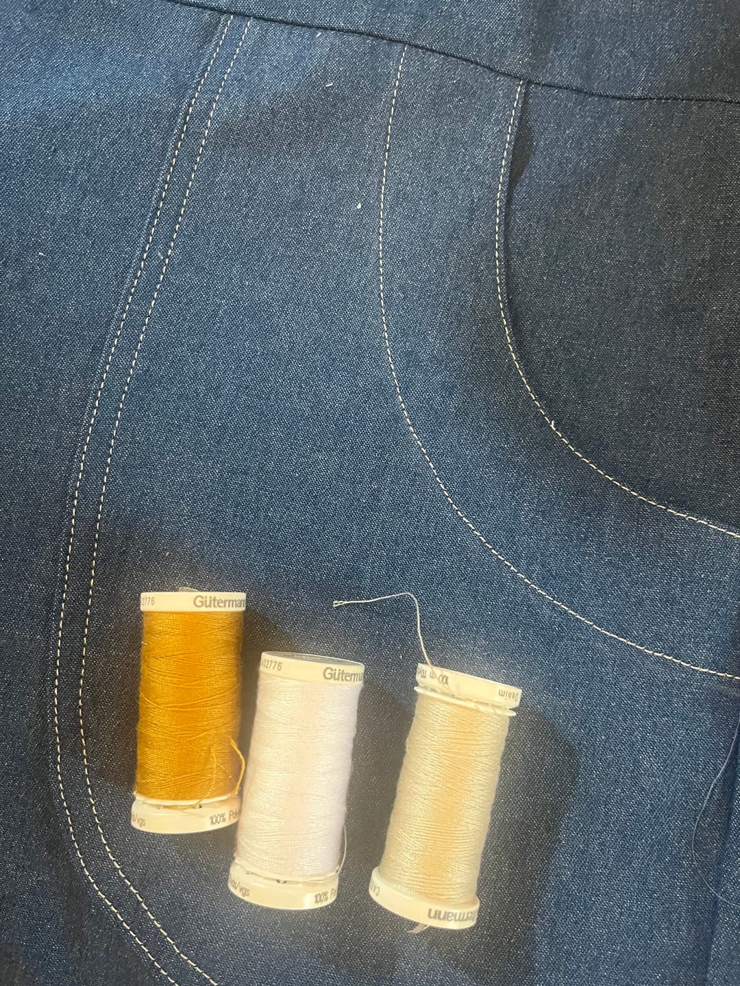Customer photo review of Gutermann Denim Thread 100m