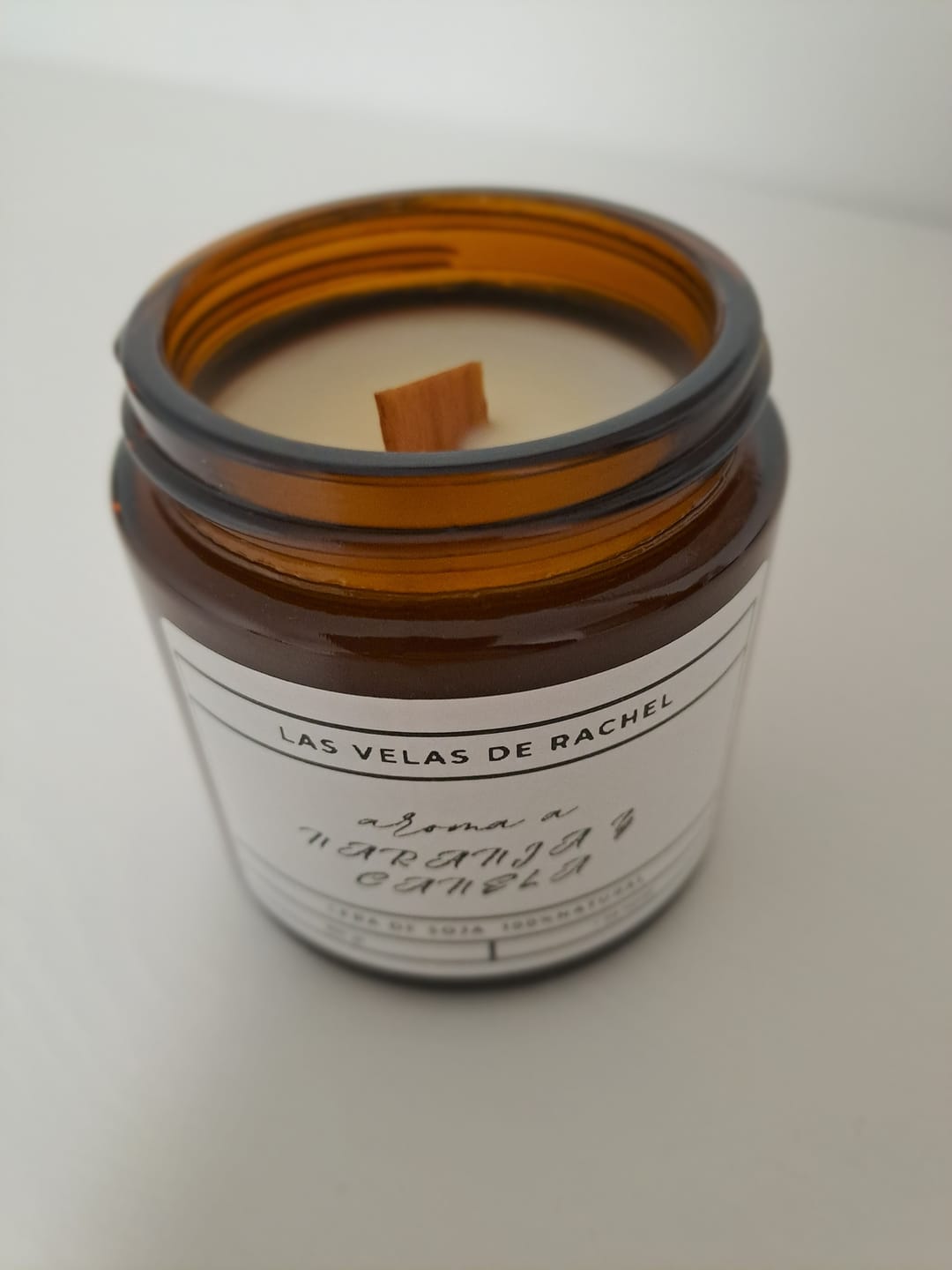 Customer photo review of Tarro ámbar con tapa de 100 ml (Tapa negra o dorada)