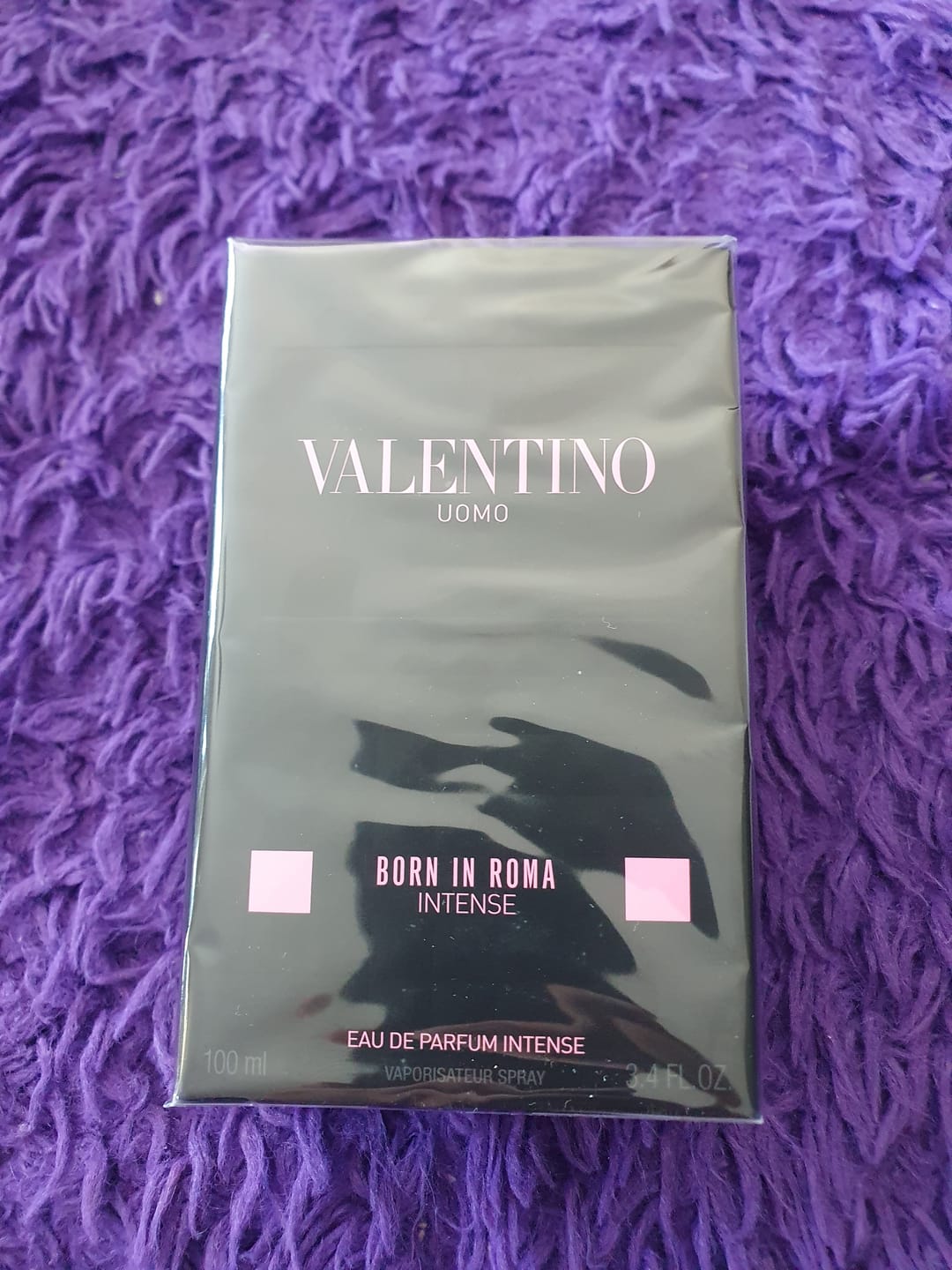 Customer photo review of Perfume Valentino Uomo Born in Roma Intense 100ml EDP