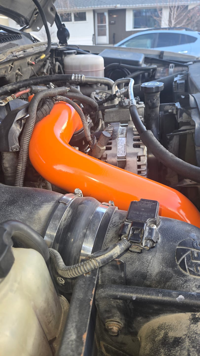 Customer photo review of 2006-2010 Duramax Max Flow Bridge & Cold Side Tube (Behind Alt) (004-HSP)