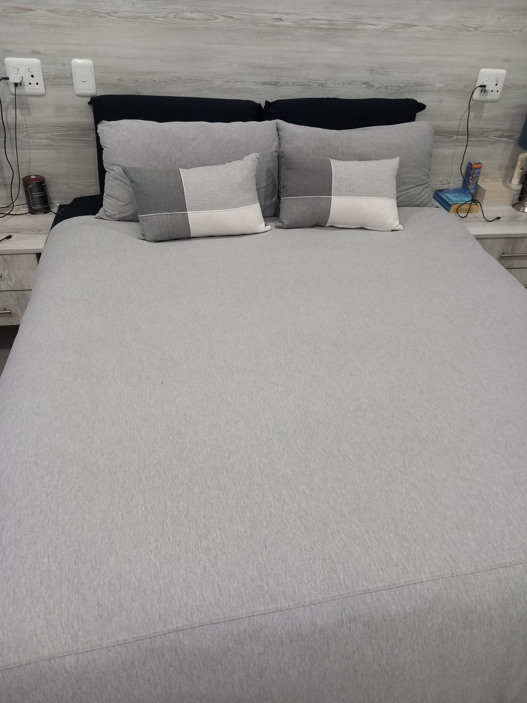 Customer photo review of Duvet Cover Set - Soft Grey
