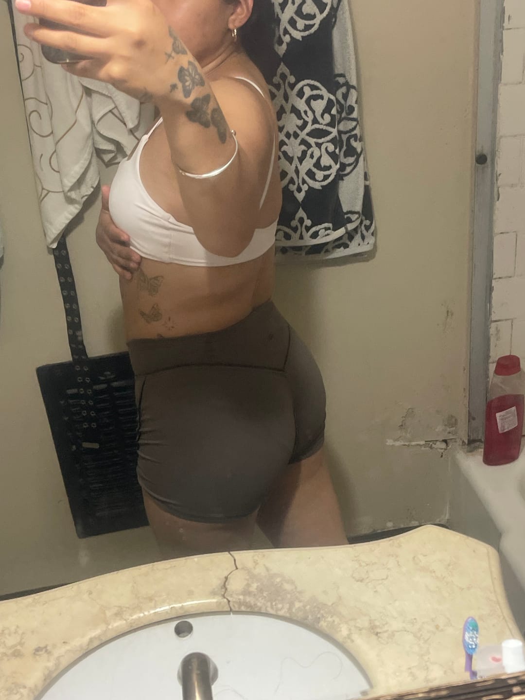 Customer photo review of W161 - Elevate outline Shorts 5" New Colors