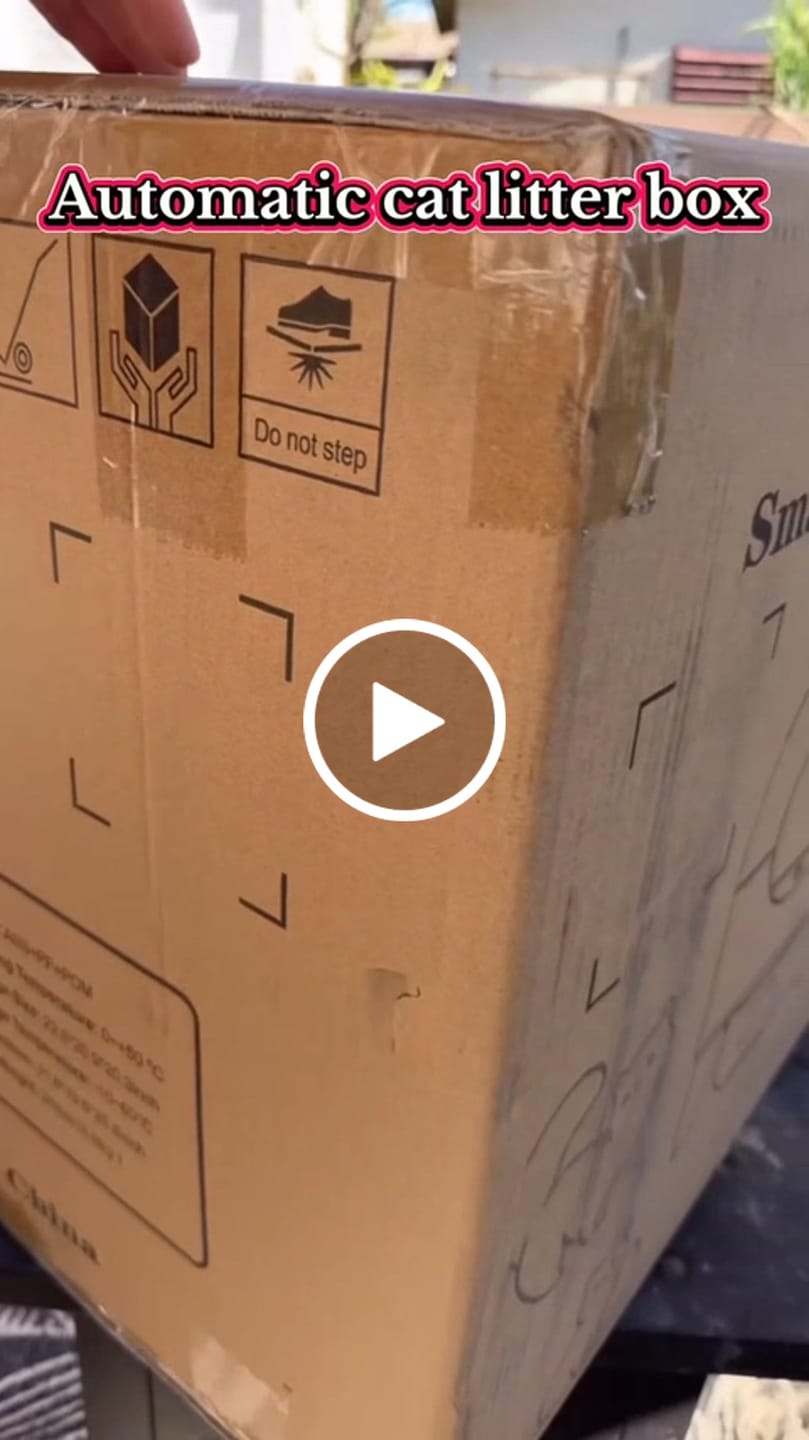 Customer video review of Cumrige M4 Self-Cleaning Litter Box | Smart Odor-Control Automatic Cat Litter Box