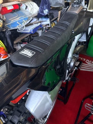 Customer photo review of Custom Seat Cover: 2025 Honda CRF450R