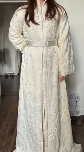 Customer photo review of Elyana