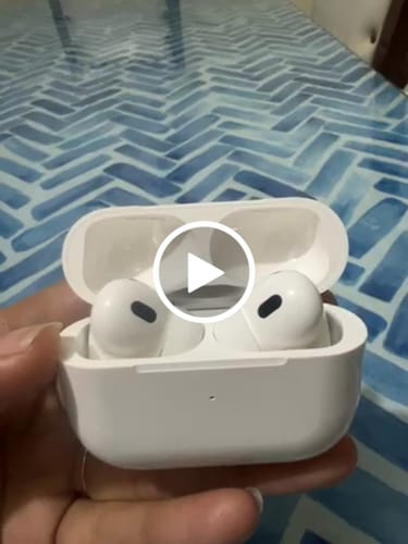 Customer video review of LOT Earbuds - Random Color
