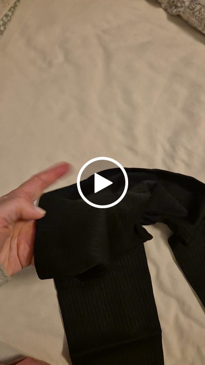 Customer video review of Ribbed Seamless leggings