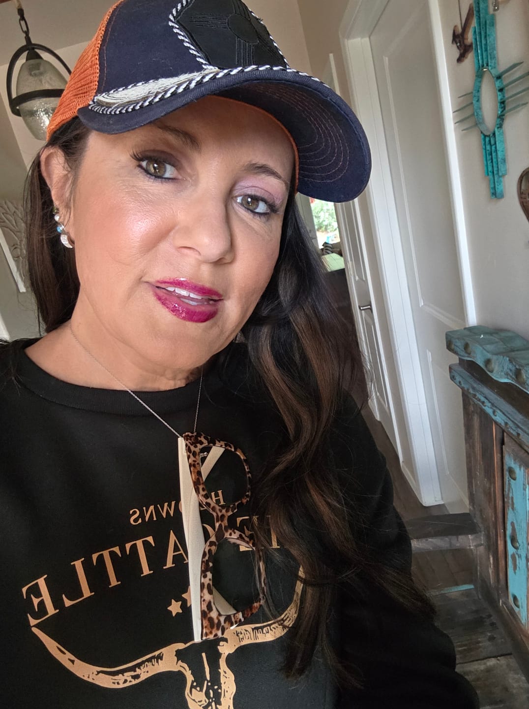 Customer photo review of Black/Brown Highlights straight DIY Hair Extensions Home Kit