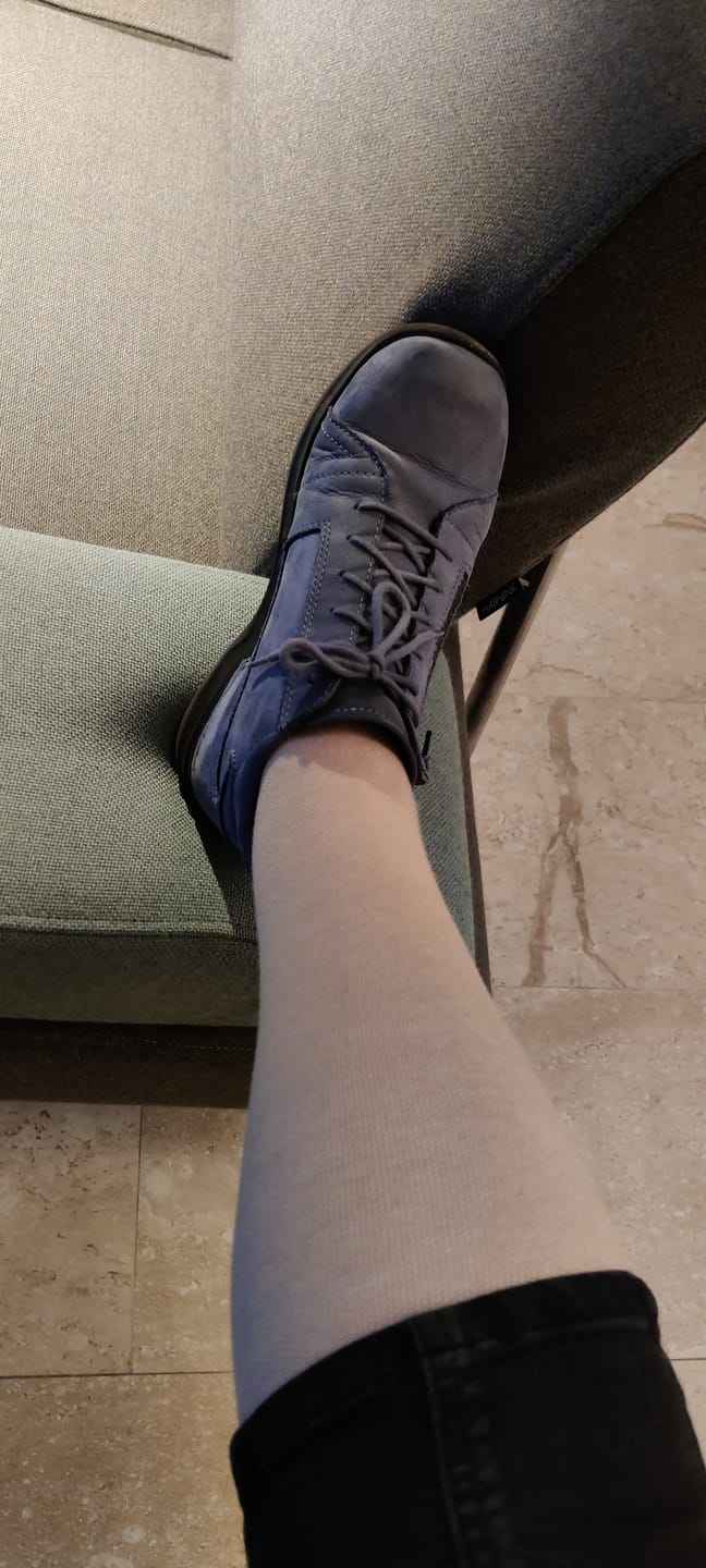 Customer photo review of Essential Compression Socks Warm Taupe