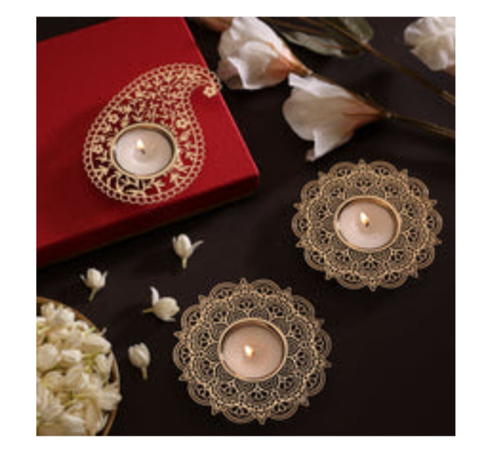 Customer photo review of Paisley Aura & Prabha Mandala Tealight Holder - Set of Three