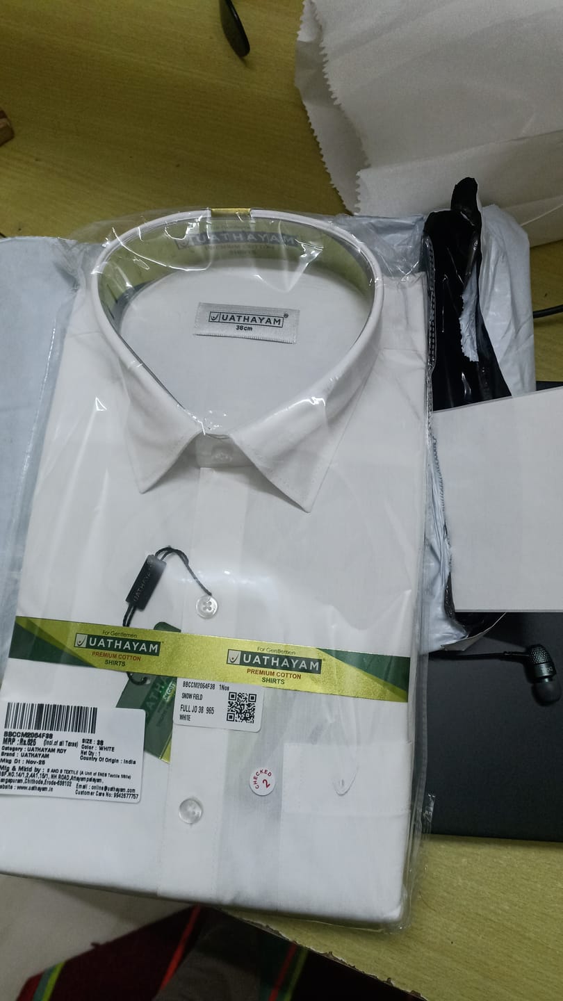 Customer photo review of Snow Field - 100% Cotton Formal White Shirt For Men | Uathayam