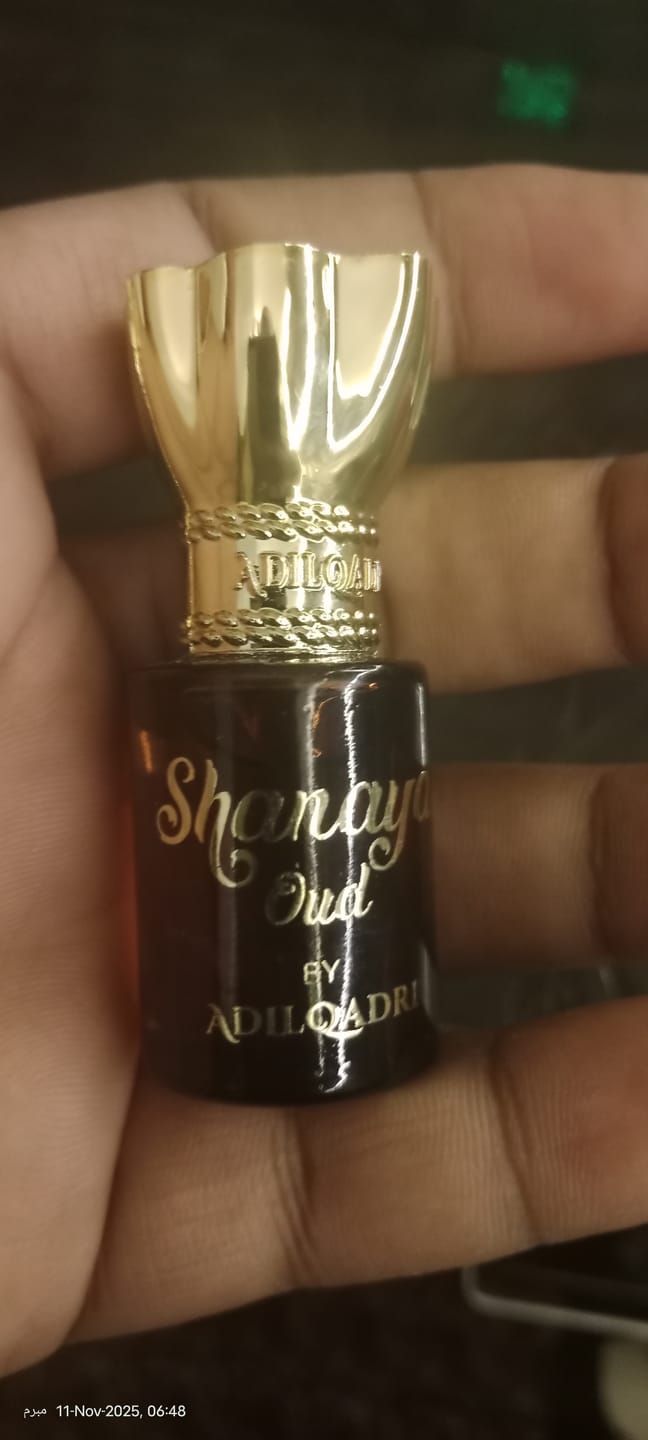 Customer photo review of Shanaya Gold Luxury Attar Perfume