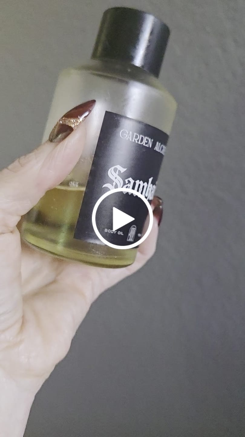 Customer video review of SAMHAIN body oil (seasonal)