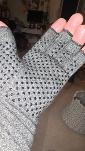 Customer photo review of Compresfit™ Gloves