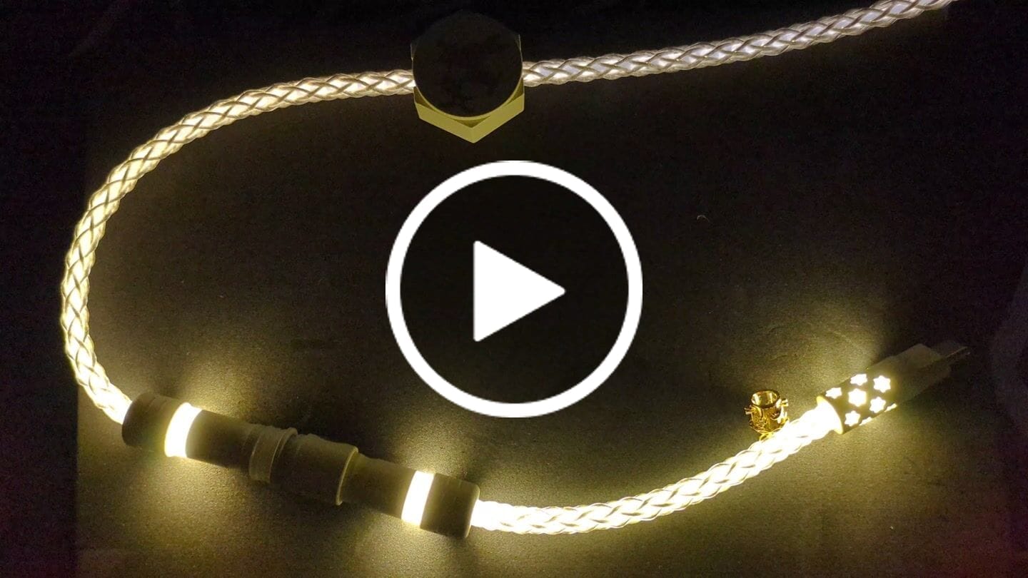 Customer video review of UNKNOWN ERROR 8KHZ HE GAMING KEYBOARD CABLE-DREAM LAND