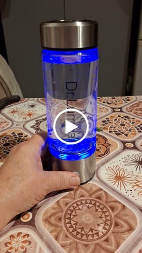 Customer video review of Hydrofresh Hidrogénes víz készítő üveg