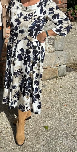 Customer photo review of Robe Louisa viscose bouquet nuit