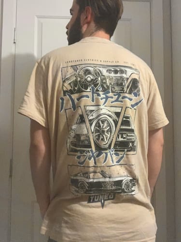 Customer photo review of Nissan Fairlady 240Z Fragment Tee