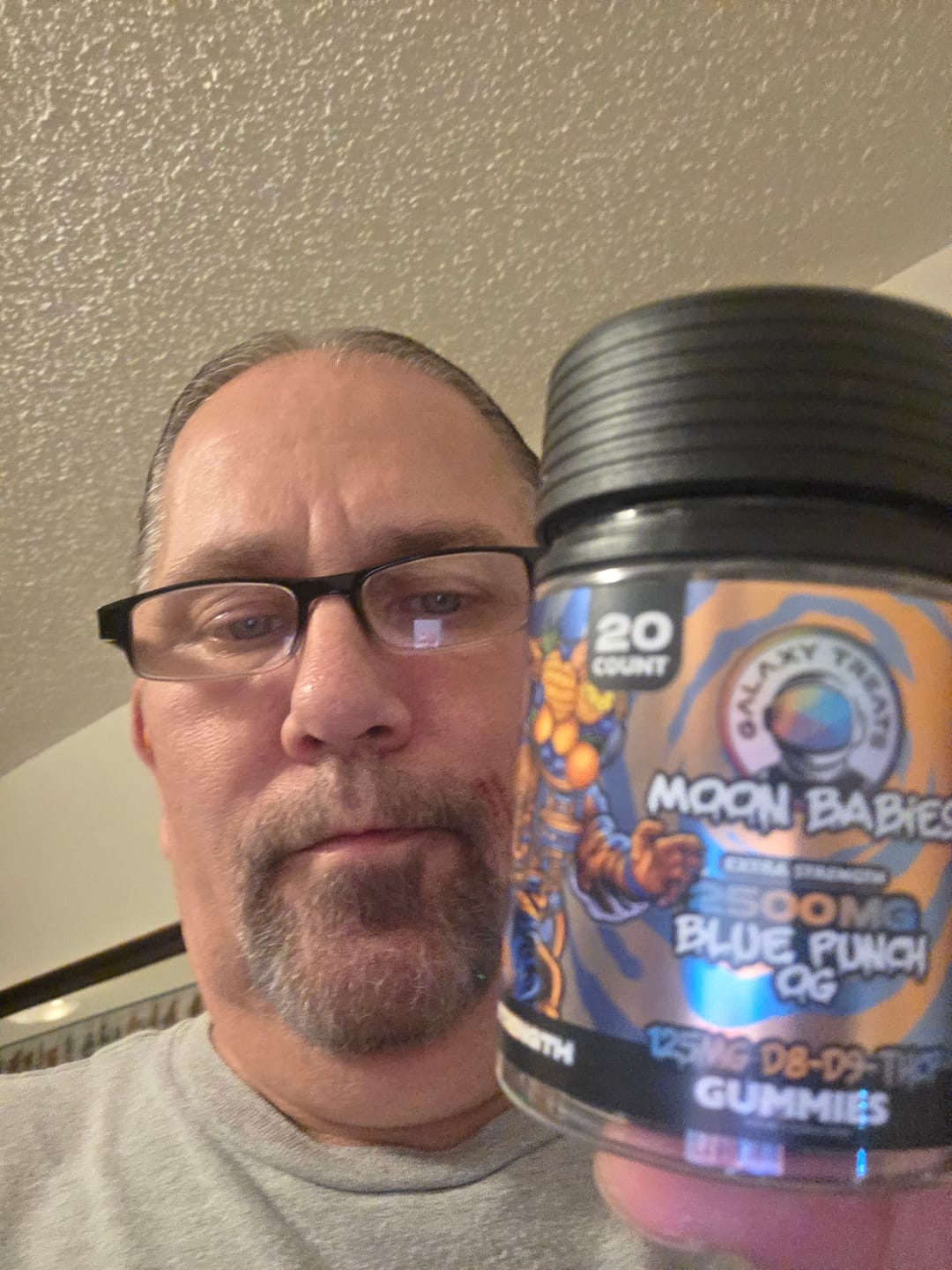 Customer photo review of Blue Punch D8 D9 THCP Extra Strength Gummies
