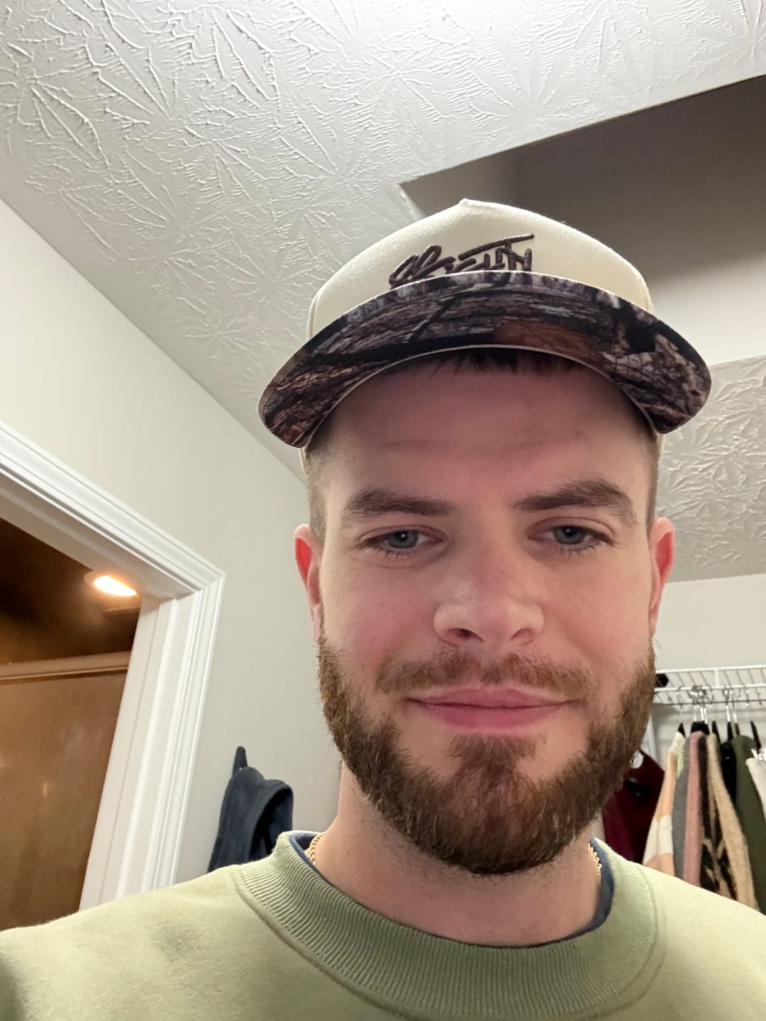 Customer photo review of 80Eighty® WhiteWood Hat