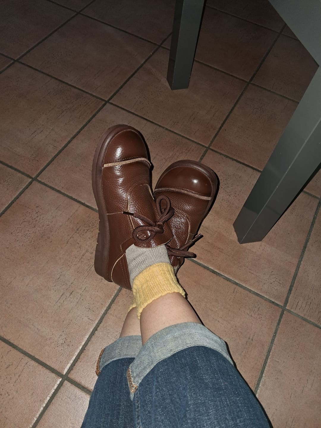 Customer photo review of Women Vintage Leather Drawstring Flat Shoes