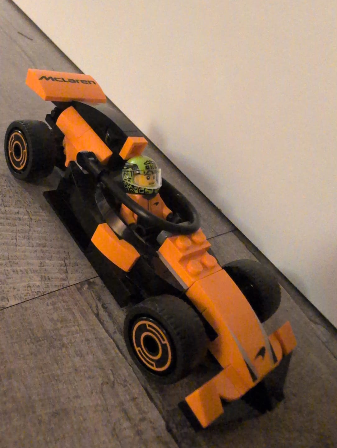Customer photo review of Lando Norris 2025 Nano Helmet