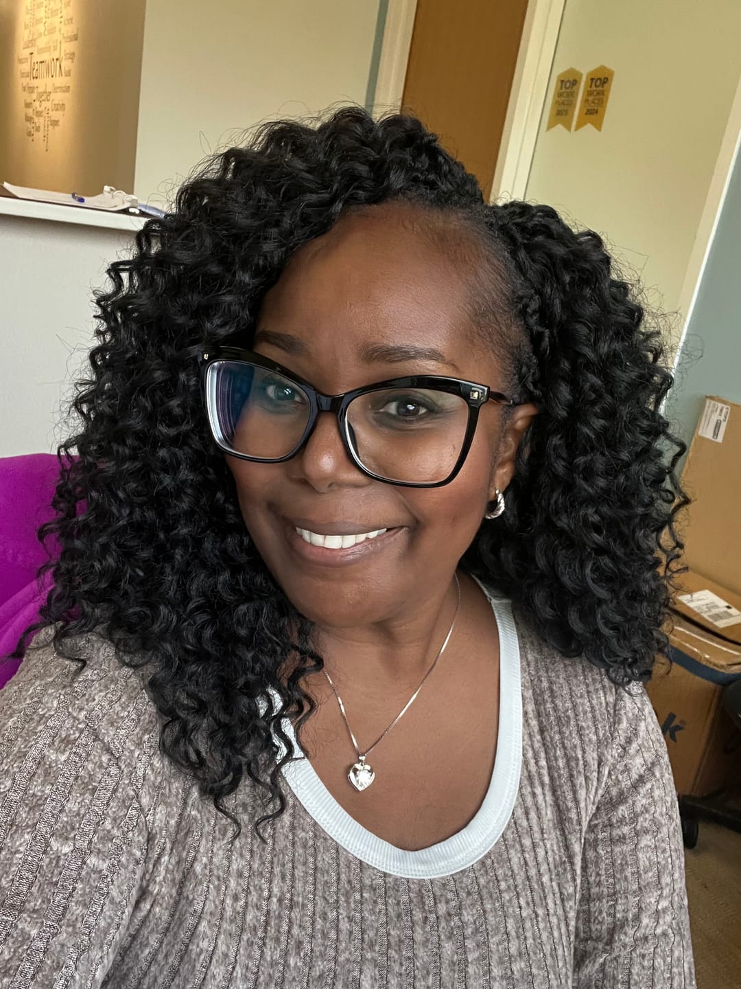 Customer photo review of Model Model Glance Crochet Braid - BEACH CURL 12"