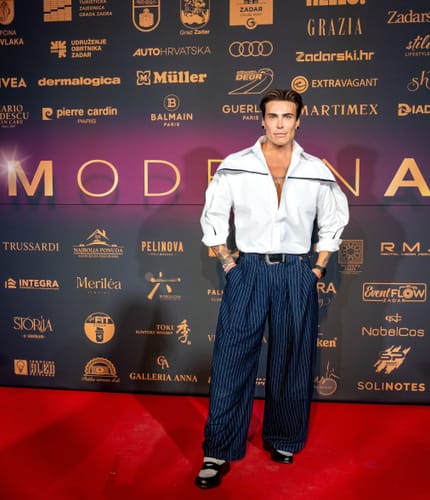 Customer photo review of Vintage Striped Wide-Leg Scimitar Pants