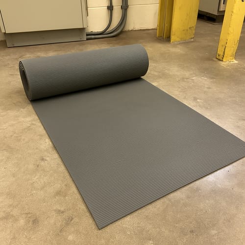 Customer photo review of Fine Ribbed Grey Rubber Matting for High Voltage Safety – Class 4 Protection