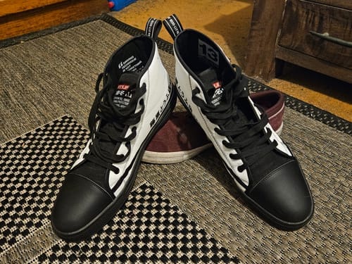 Customer photo review of HTXJPN Fuji2 High Top Sneakers