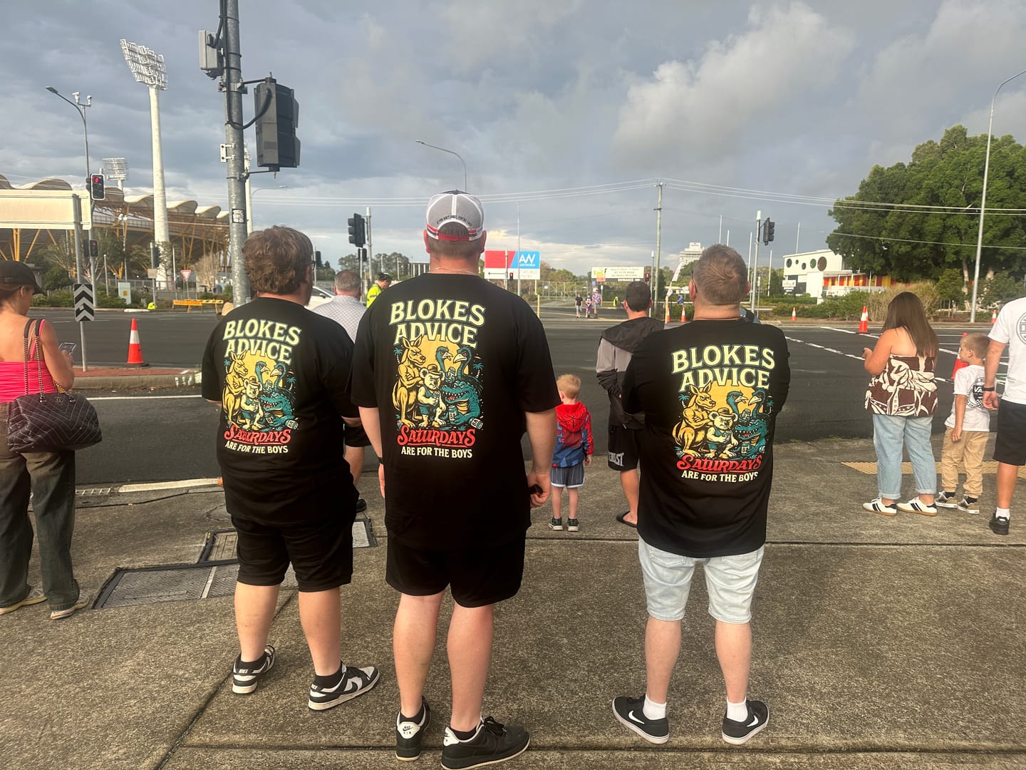 Customer photo review of Saturdays Tee - Black