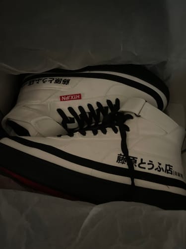 Customer photo review of HTXJPN Fuji3 High Top Sneakers