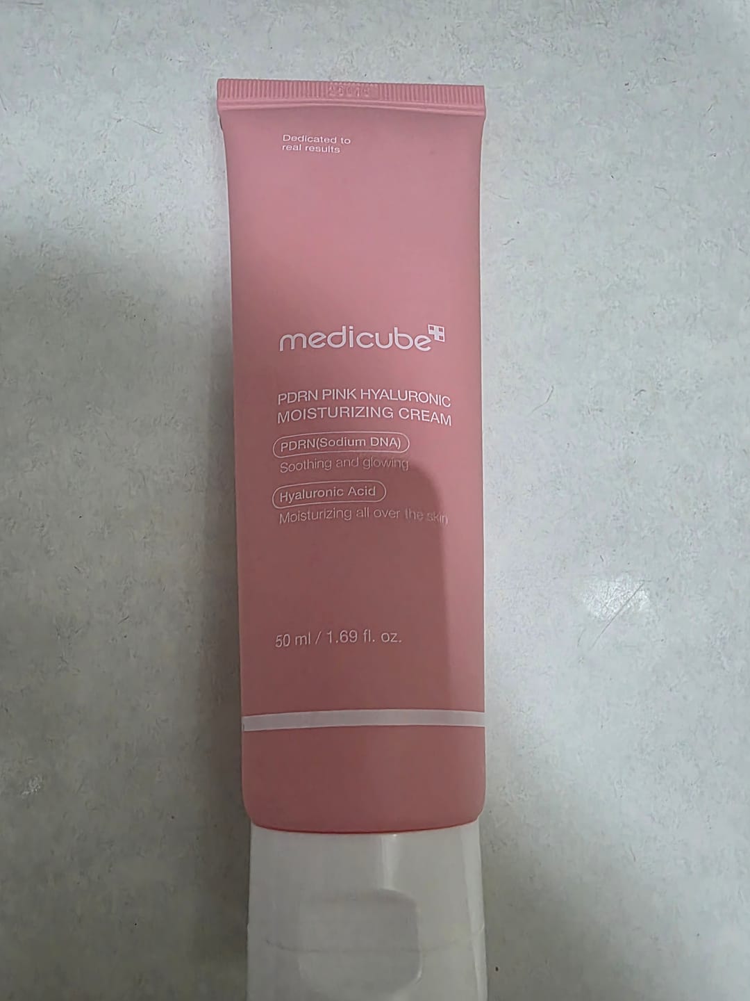 Customer photo review of Mitrinošs krēms ar PDRN un hialuronskābi Medicube PDRN Pink Hyaluronic Moisturizing Cream