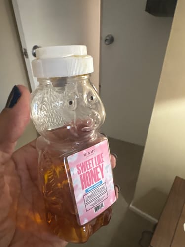 Customer photo review of Sweet Like Honey Yoni Wash