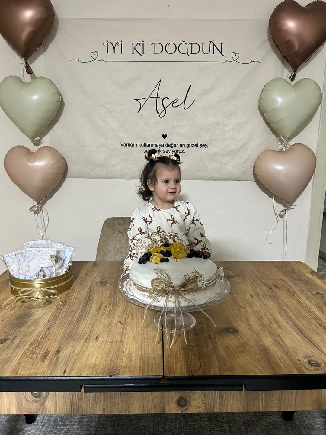 Customer photo review of Kişiselleştirilebilir Doğum Günü Örtüsü (#106)