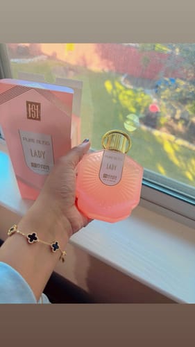 Customer photo review of Lady Perfume 100ml