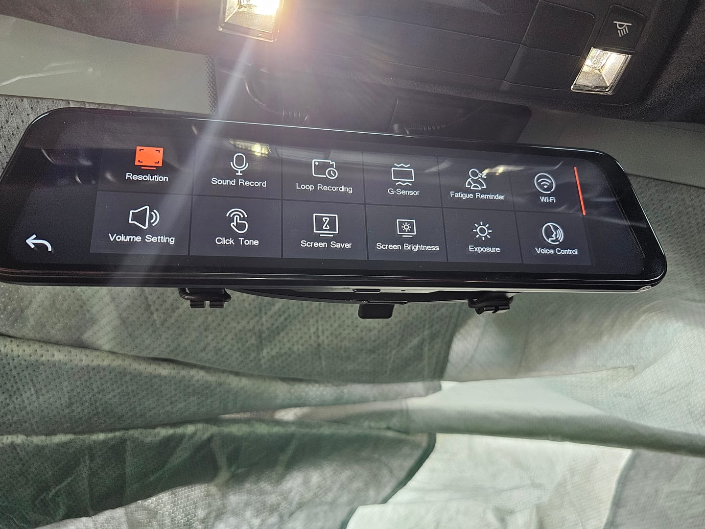 Customer photo review of WOLFBOX OEM Bracket for Mirror Dash cam
