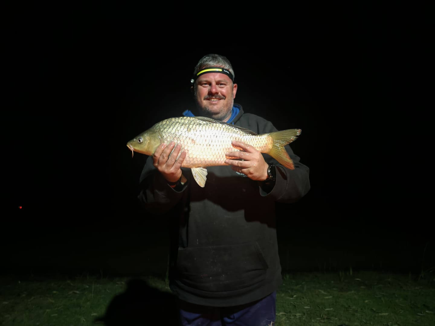 Customer photo review of Lumeo Pro 230° Headlamp