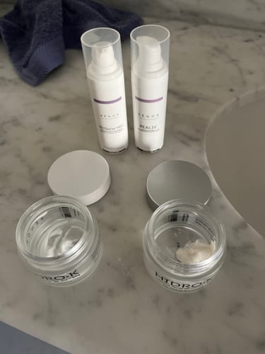 Customer photo review of Pack rostro: Hidro-K Día, Hidro-K Noche, Contorno de Ojos