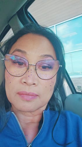 Customer photo review of Purple Spirit Speckles Makeup Patches - Team Spirit Collection