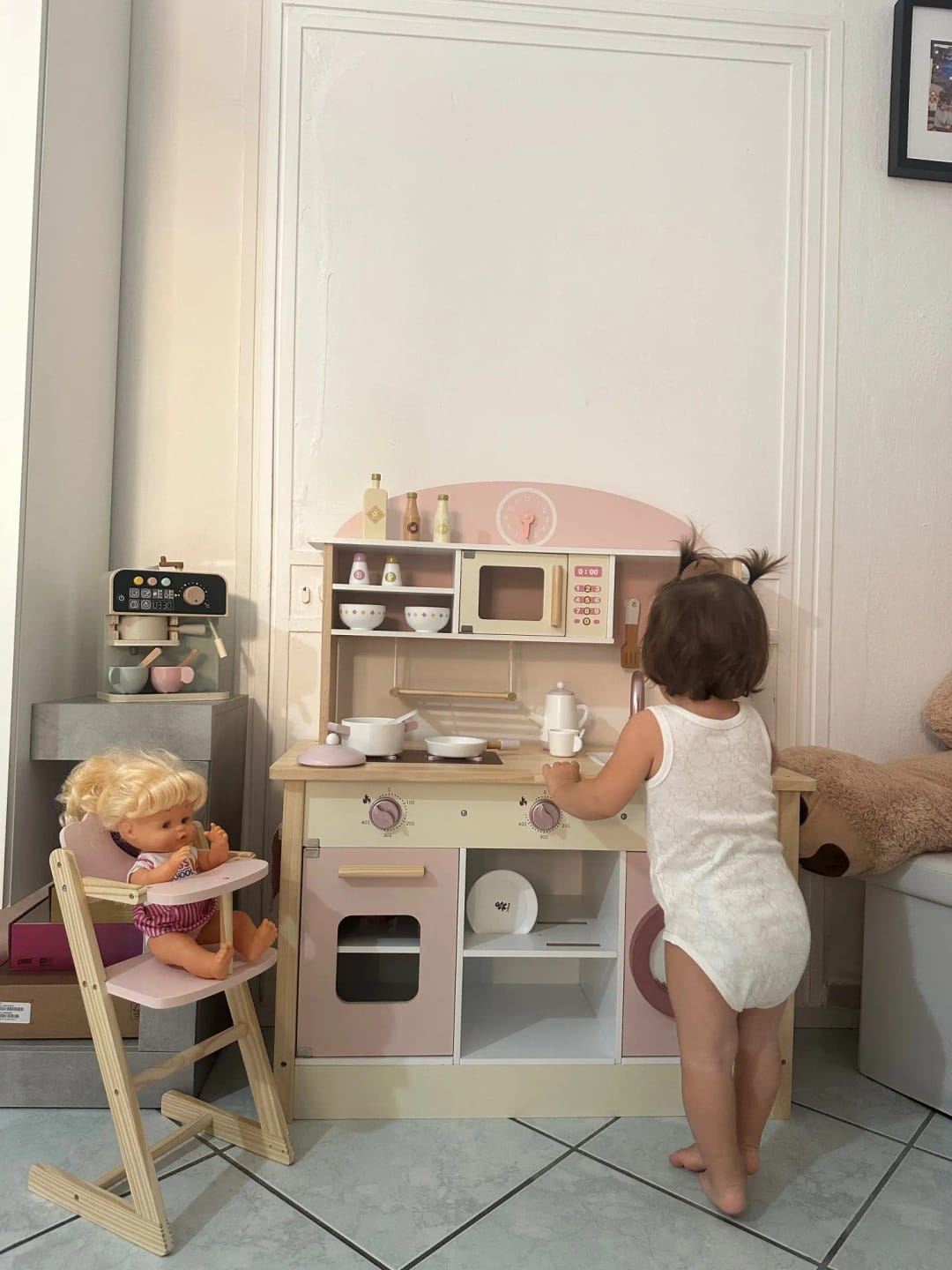 Customer photo review of Little Kitchen - Wooden Play Kitchen